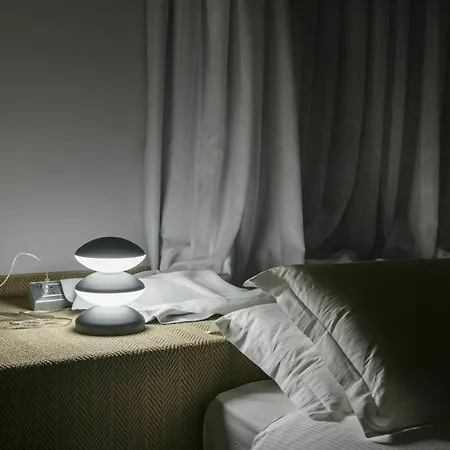 Urban Homy Apartment